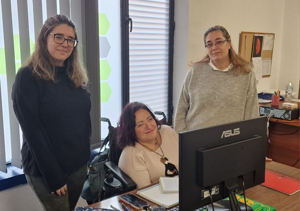 Menos del 30% de las mujeres con discapacidad trabajan