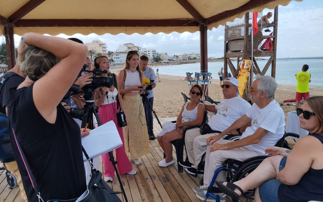 Baleares, Cuenca y Málaga sensibilizan frente a las malas zambullidas este verano