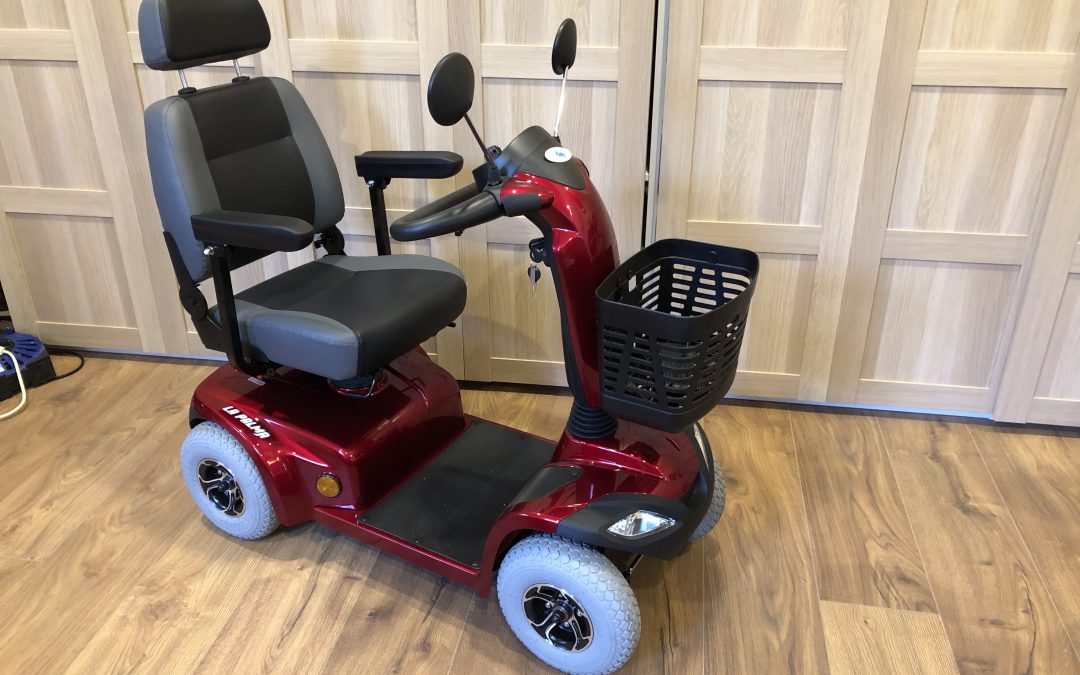 Se venden 4 scooters (y otras ofertas en el tablón de anuncios de ASPAYM)