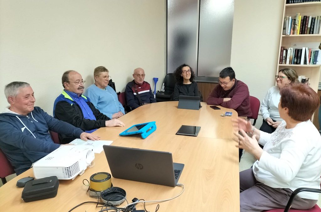 ASPAYM Cuenca colabora con el laboratorio Divers+s en un taller musical junto a otras entidades locales