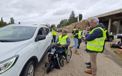 Diferentes sedes de ASPAYM salen esta semana a la carretera a concienciar frente a las distracciones al volante