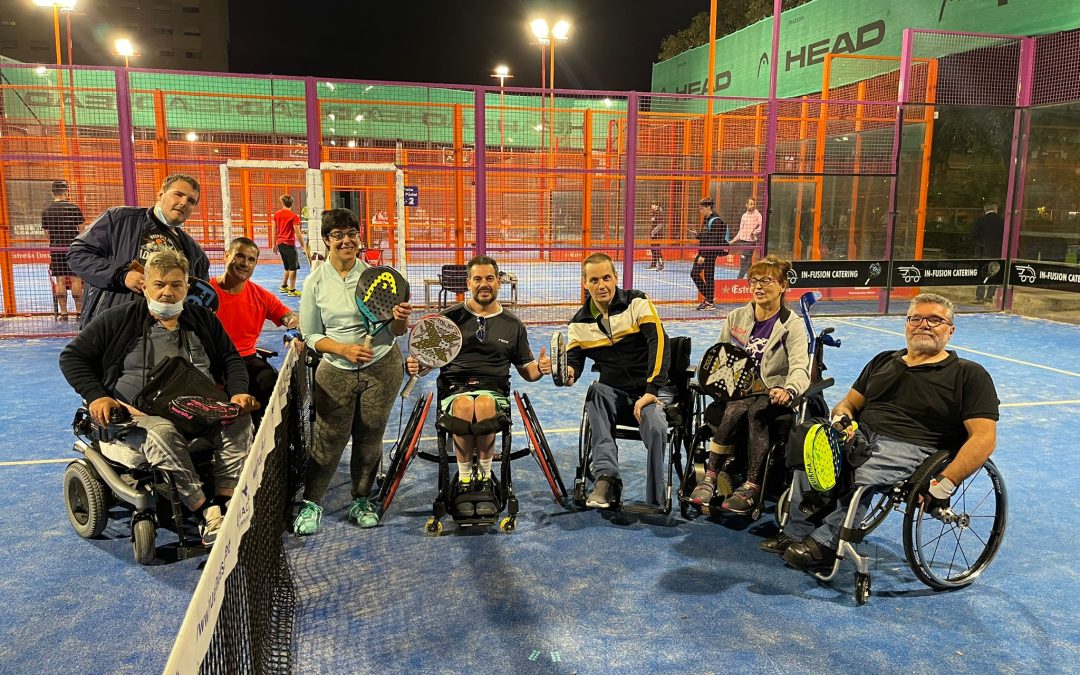 ASPAYM Catalunya lanza un curso online de pádel adaptado