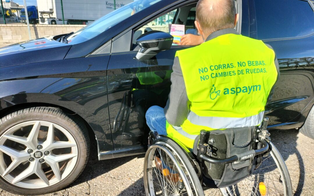 ASPAYM conciencia esta semana frente a las distracciones al volante junto a la DGT