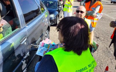 ASPAYM conciencia esta semana frente a las distracciones al volante junto a la DGT